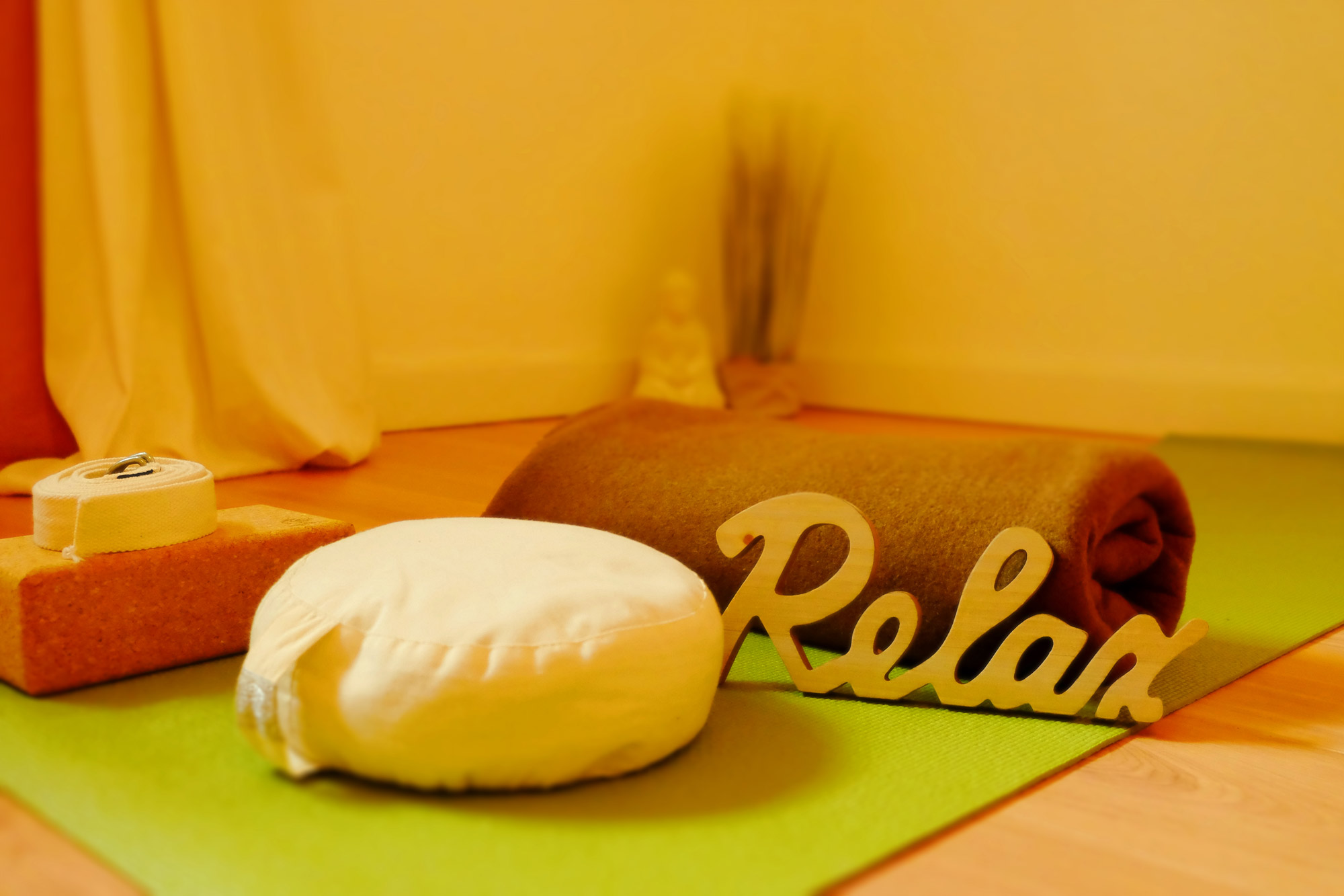 Titelbild von Yoga Studio Verena Becker bei Bleib lokal