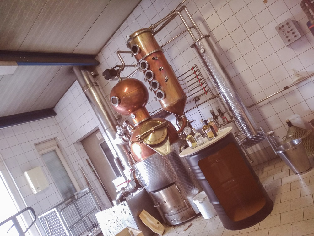 Titelbild von Obstbrennerei G&ouml;bel bei Bleib lokal